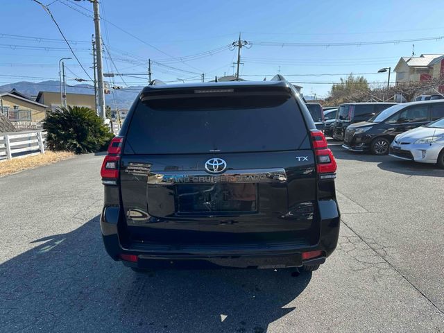 LANDCRUISER PRADO