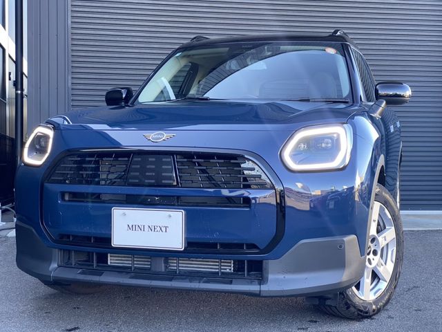 MINI COUNTRYMAN