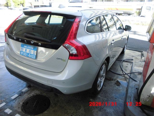 VOLVO V60