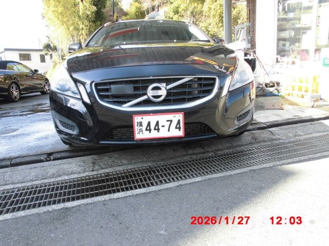 VOLVO V60