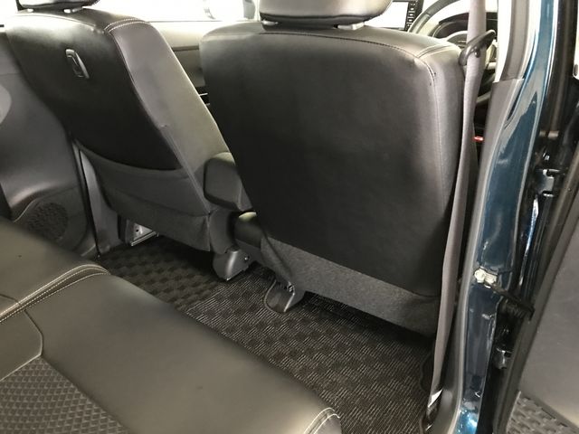 MOVE CUSTOM