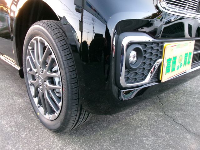 N-BOX CUSTOM 4WD