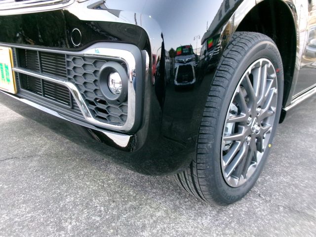 N-BOX CUSTOM 4WD