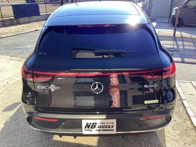 MERCEDES-BENZ EQC