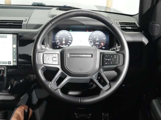 ROVER DEFENDER