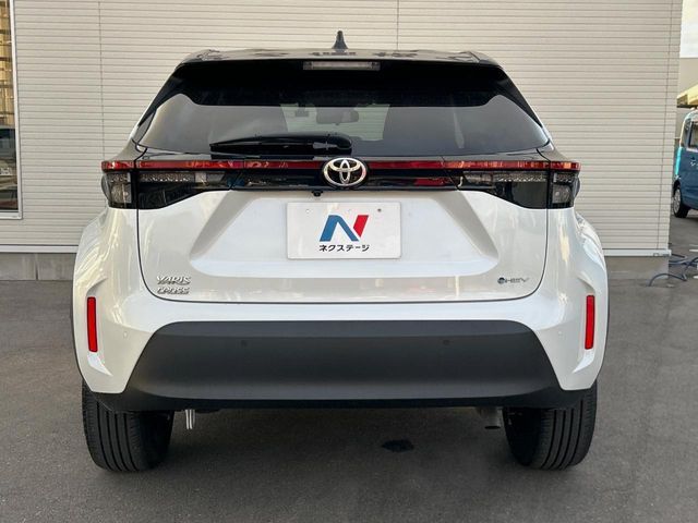 YARIS CROSS HYBRID