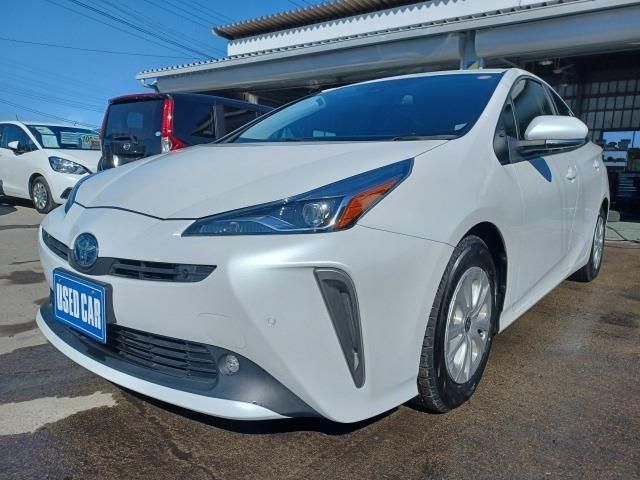 PRIUS 4WD