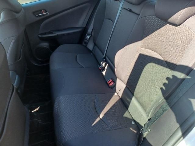 PRIUS 4WD