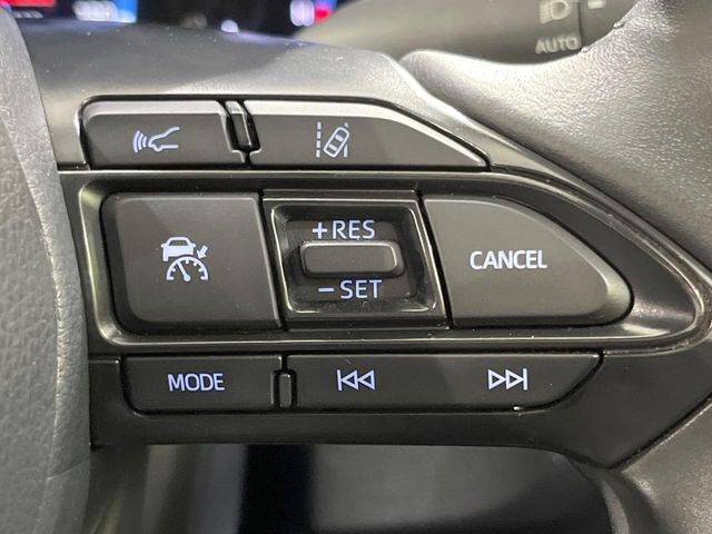 YARIS CROSS HYBRID