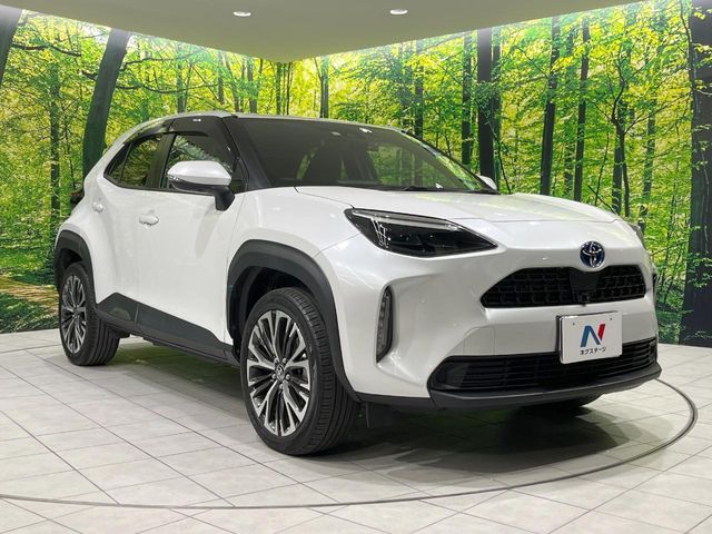 YARIS CROSS HYBRID