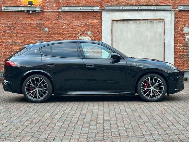 MASERATI Grecale