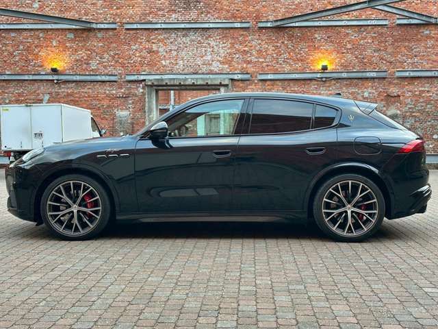 MASERATI Grecale