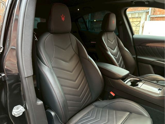MASERATI Grecale