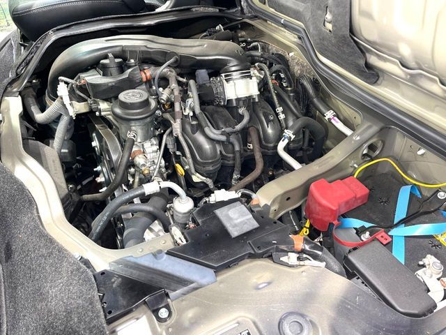HIACE van 4WD