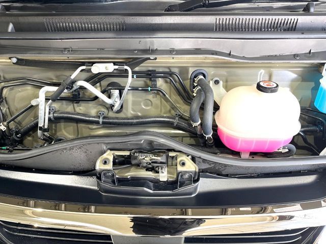 HIACE van 4WD