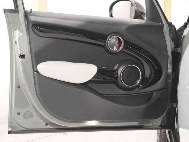 MINI COOPER D 5DOOR