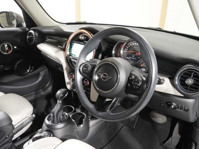MINI COOPER D 5DOOR