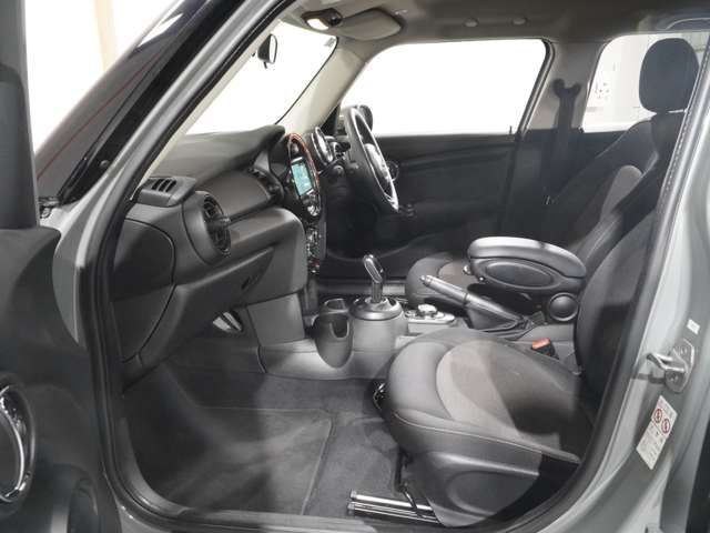 MINI ONE 5DOOR