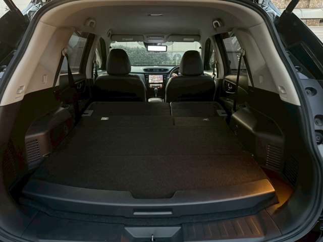 X-TRAIL HYBRID 4WD
