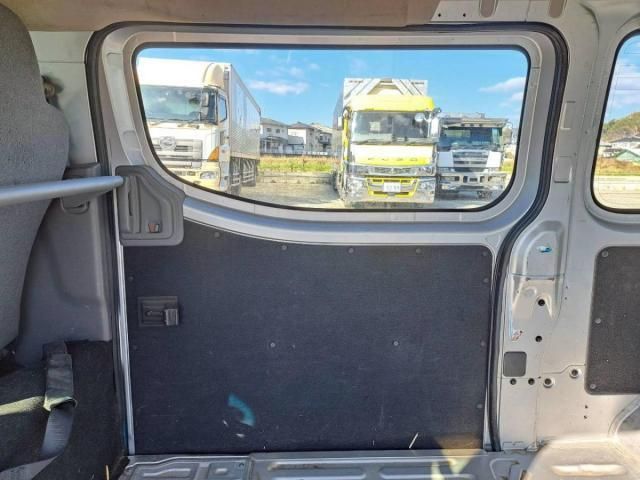 CARAVAN van 2WD