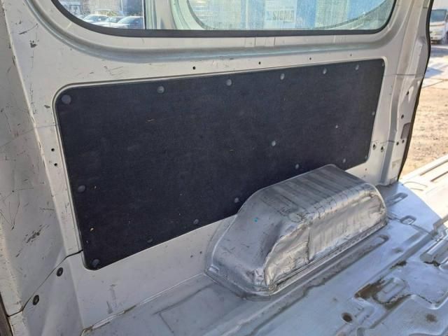 CARAVAN van 2WD