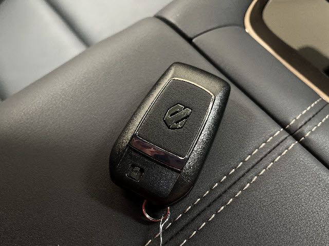 ALPHARD hybrid