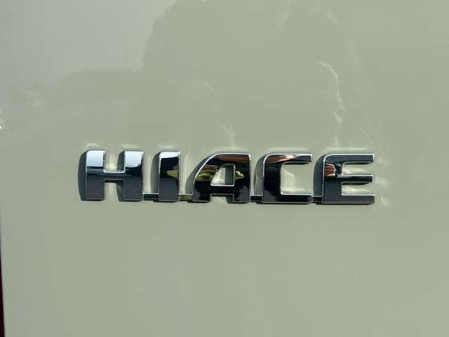HIACE van 4WD