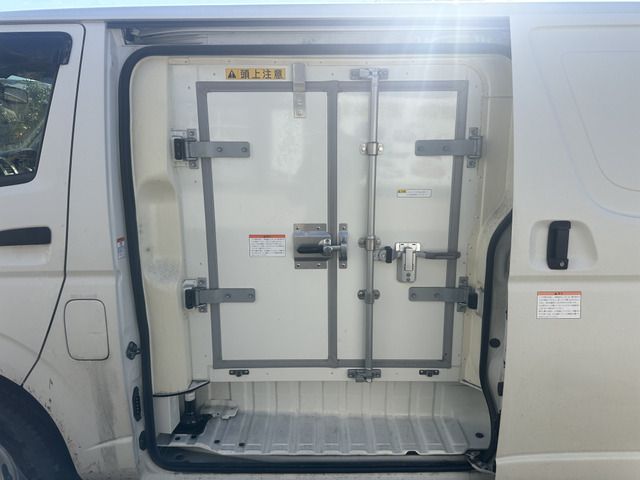 HIACE van 2WD