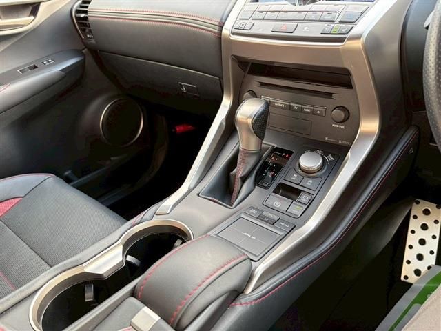 LEXUS NX200t