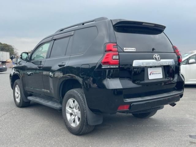 LANDCRUISER PRADO