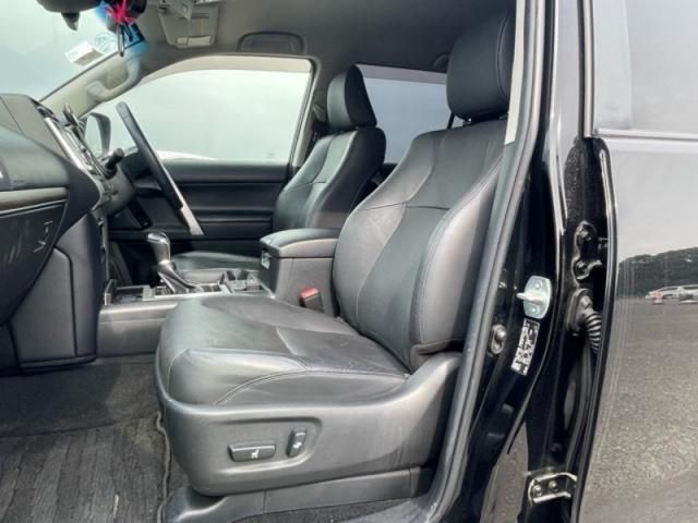 LANDCRUISER PRADO