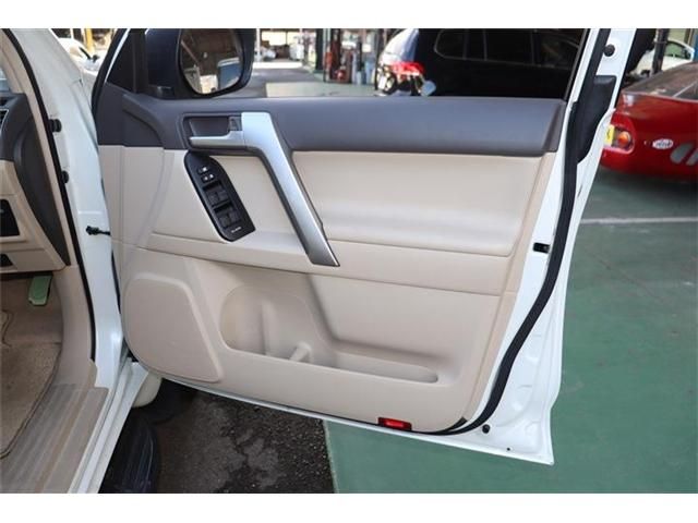 LANDCRUISER PRADO