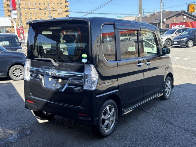 TANTO CUSTOM 4WD