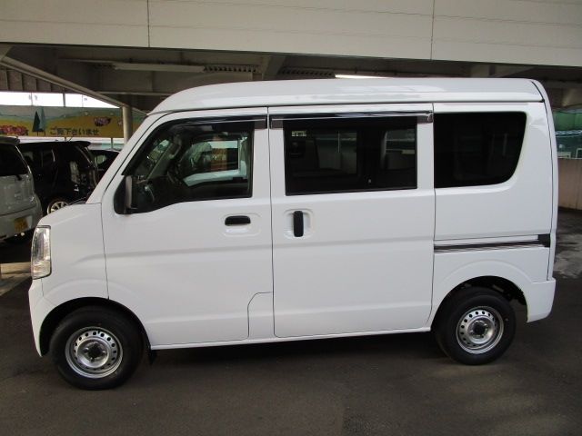 NV100 CLIPPER 4WD