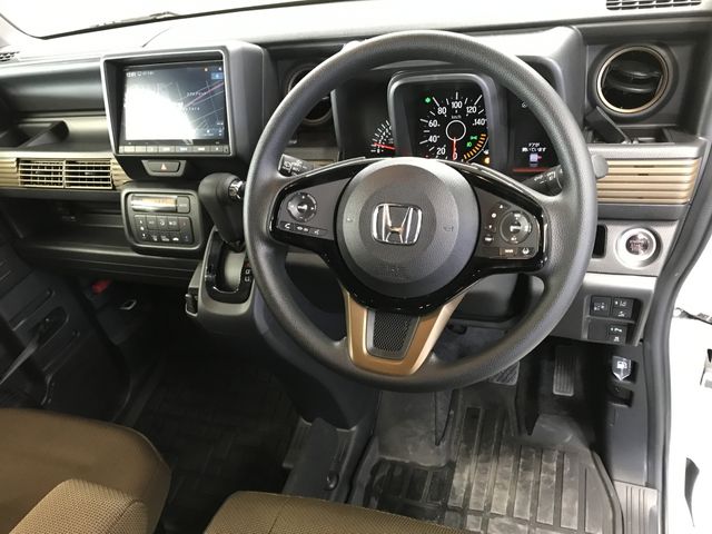 N-VAN 4WD