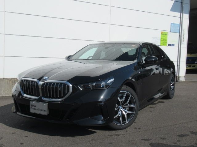 BMW i5