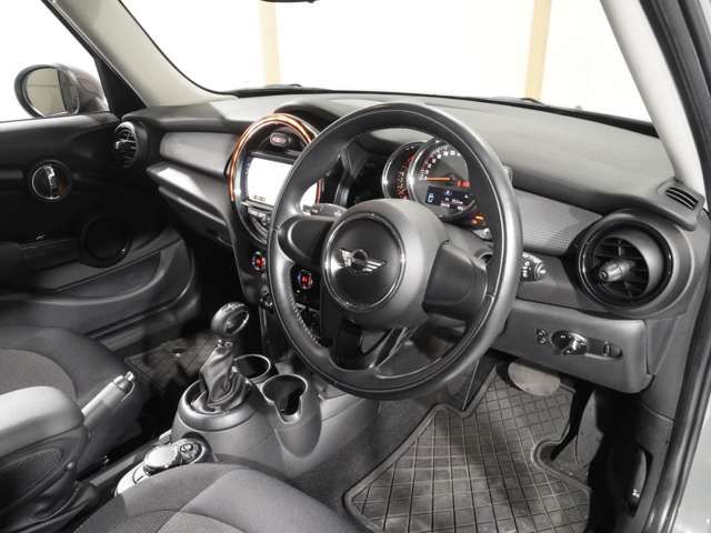 BMW MINI COOPER 5DOOR