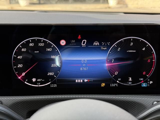 MERCEDES BENZ CLA class