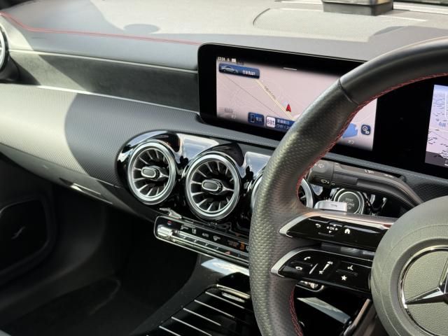 MERCEDES BENZ CLA class