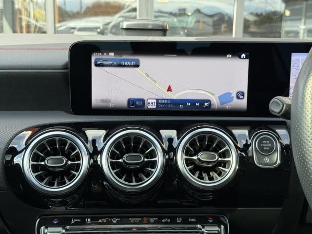 MERCEDES BENZ CLA class