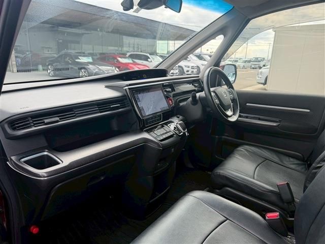 STEPWAGON SPADA HYBRID