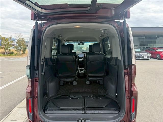 STEPWAGON SPADA HYBRID