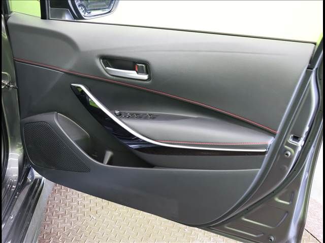 COROLLA SPORT HYBRID