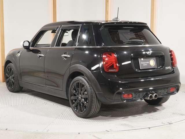 MINI COOPER S 5DOOR