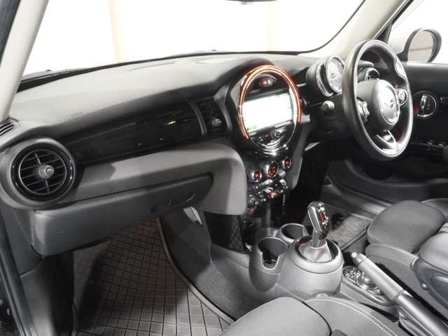 MINI COOPER S 5DOOR