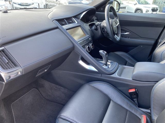 JAGUAR E-PACE