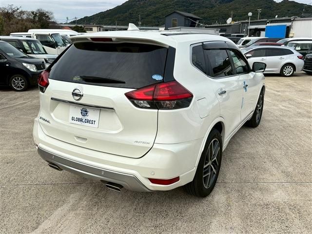 X-TRAIL 2WD