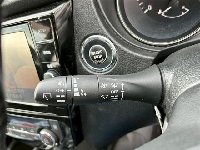 X-TRAIL 2WD