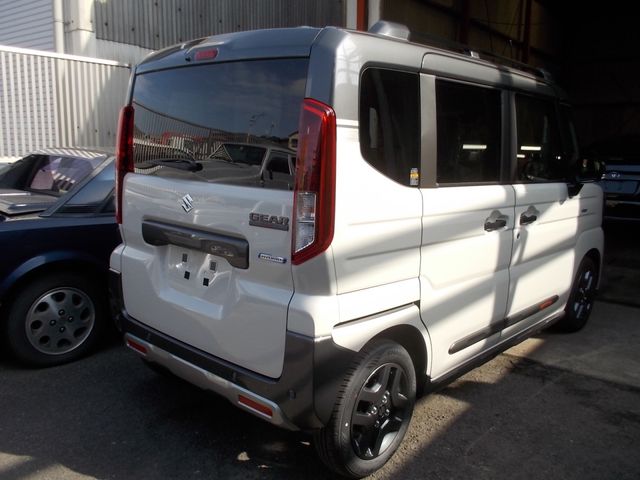 Spacia GEAR