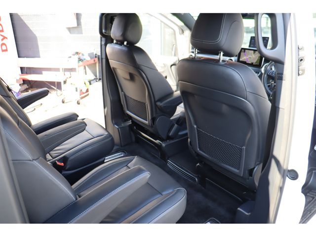 MERCEDES BENZ V class